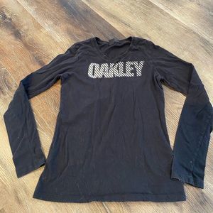 Oakley Long Sleeve Top